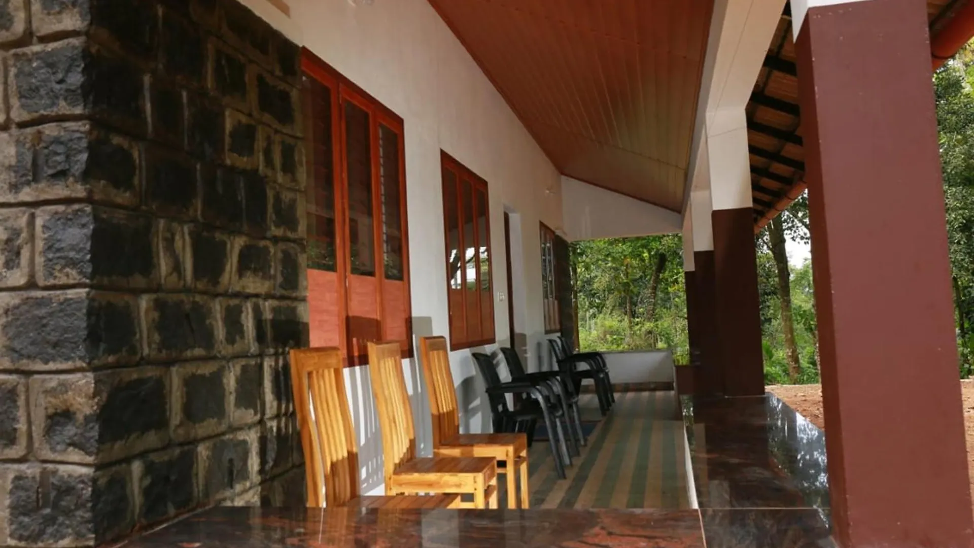 Villa Poovanathil Farm Stay Anakkampoyil By Lexstays Vallikavungal